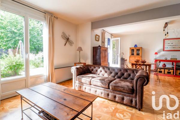 Maison à vendre 8 pièces 156 m² Magny-les-Hameaux