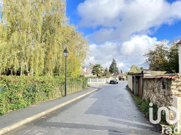 Maison 4 pièces de 90 m² à Lardy (91510)