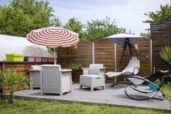 Maison de 118 m² offrant un cadre de vie rare en centre-ville, avec un vaste terrain de 762 m²