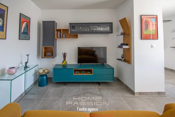 Appartement
                                                                                                                                                                                                                                                                                                                        2 pièce(s)                                                                                                                                                                                                          1 chambre(s)                                                                                                                                                                                                          44  m²
