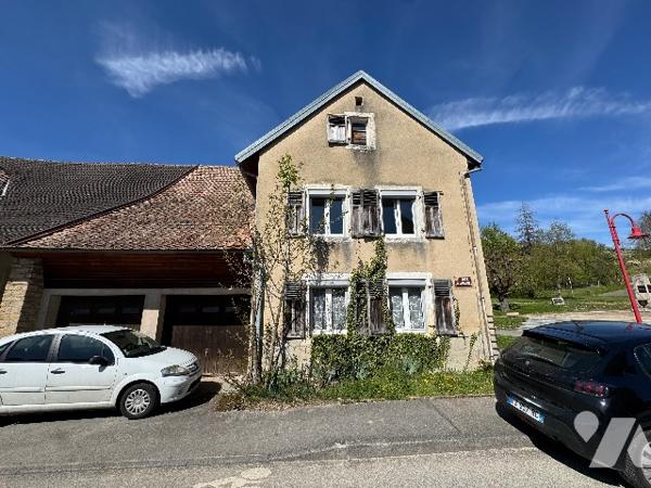MAISON 114 M2 DAMBENOIS AVEC GARAGE AU CALME