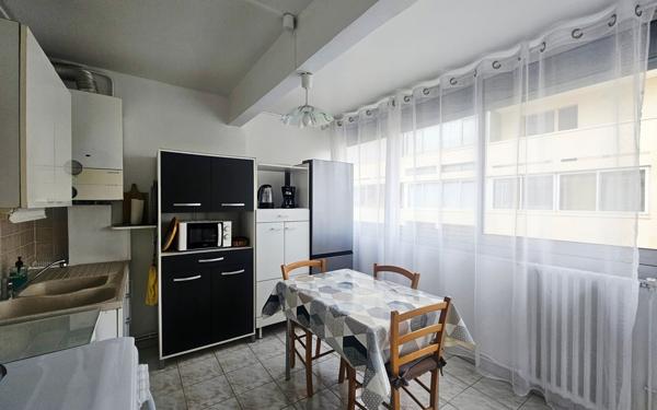 Appartement à vendre    1 pièce • 28,47 m2 Balaruc-les-Bains