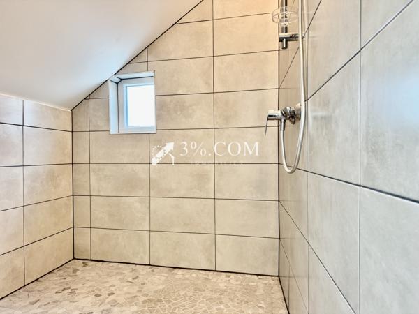 Appartement 5 pièce(s) 4 chambre(s) 121 m²