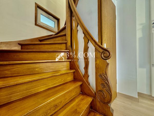 Appartement 5 pièce(s) 4 chambre(s) 121 m²