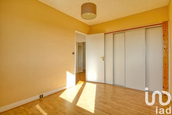 Appartement à vendre 3 pièces 69 m² Paris 19