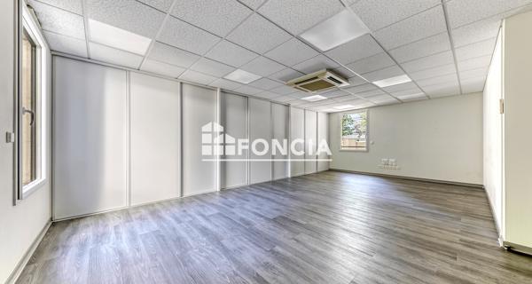 À vendre Local commercial 209 m² - Lyon 69003