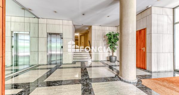 À vendre Local commercial 209 m² - Lyon 69003
