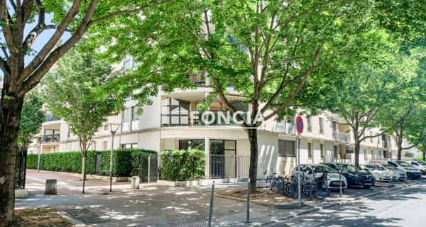 À vendre Local commercial 209 m² - Lyon 69003