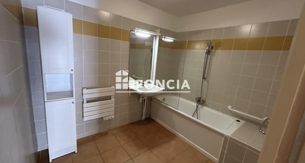 À vendre Appartement 3 pièces 64 m² - Le Lavandou 83980
