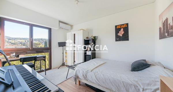 À vendre Appartement 4 pièces 83.77 m² - Aix-en-provence 13100