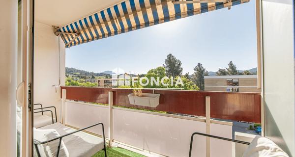 À vendre Appartement 4 pièces 83.77 m² - Aix-en-provence 13100