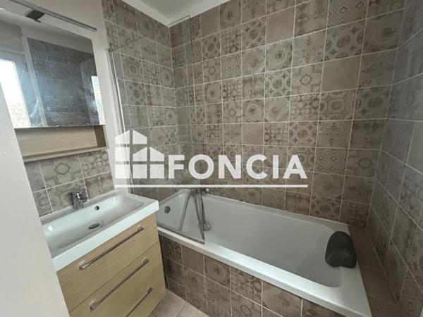 Location Maison 5 pièces 90 m² - 6 IMPASSE BARGE Lille Hellemmes 59260