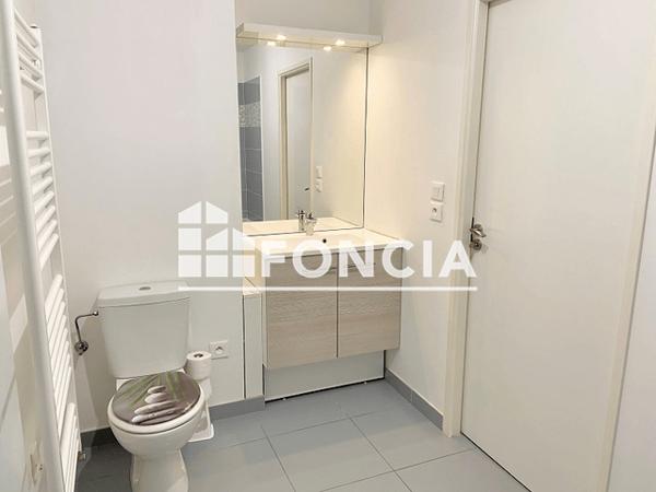 Location Appartement 2 pièces 48.61 m² - 15 A RUE DES VOIRONS Ville La Grand 74100
