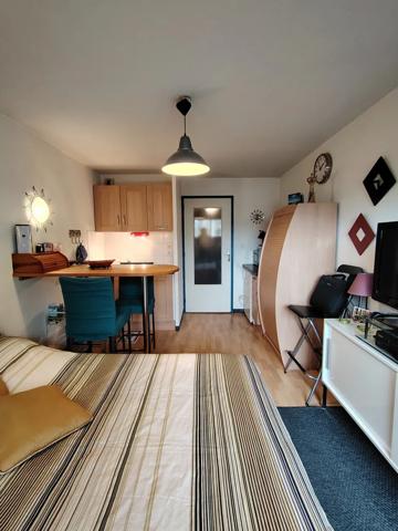 3594LP - Vente Studio ANGERS