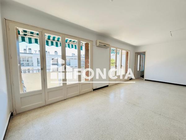 Location Appartement 5 pièces 78 m² - 72 AVENUE CAPITAINE JOSPEH CASANOVA Toulon 83000