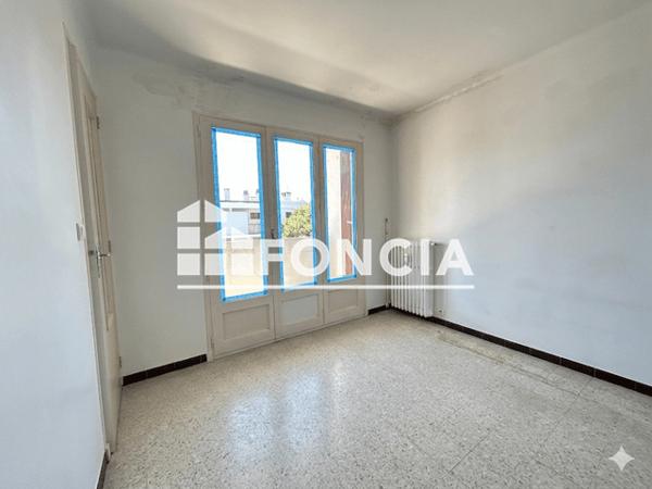 Location Appartement 5 pièces 78 m² - 72 AVENUE CAPITAINE JOSPEH CASANOVA Toulon 83000