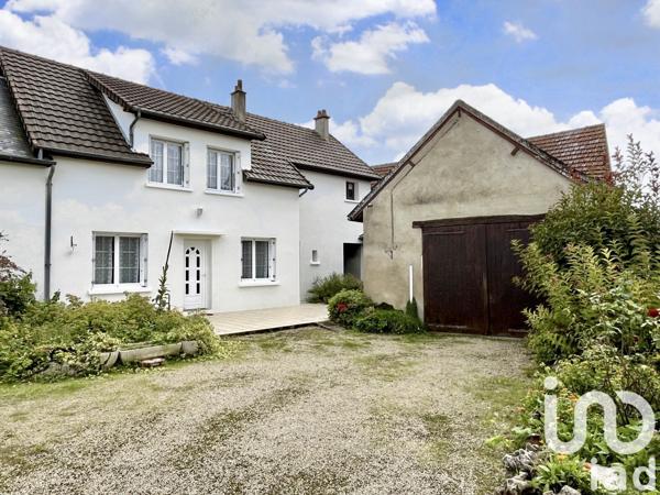 Maison 5 pièces de 122 m² à Senillé-Saint-Sauveur (86100)