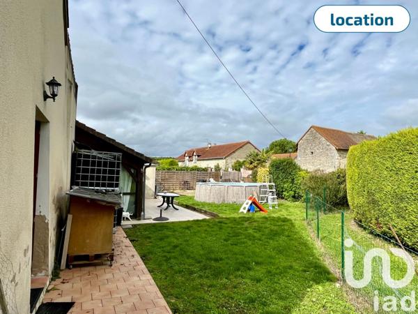 Maison 5 pièces de 122 m² à Senillé-Saint-Sauveur (86100)