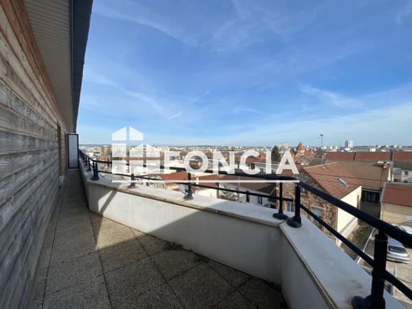Location Appartement 2 pièces 48.52 m² - 16 Rue du chemin vert Reims 51100