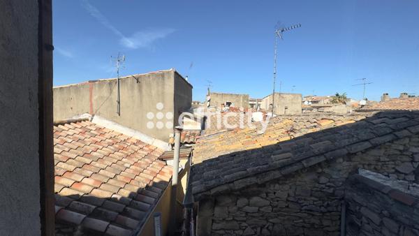 Maison
         5 pièces
        - 112 m² 189 000 € *