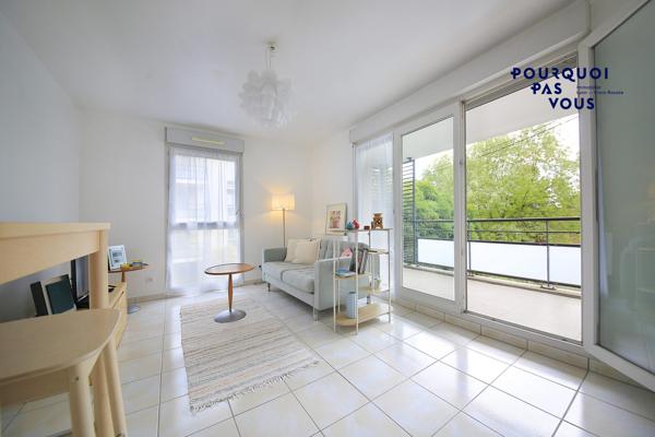 T2 récent avec balcon