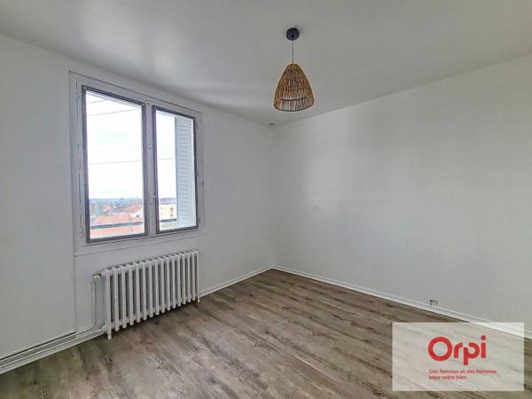 Appartement à louer    3 pièces • 55,61 m2 Montluçon