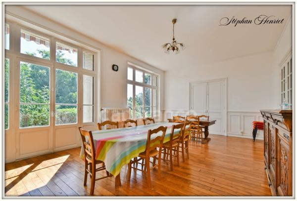 Maison à vendre 10 pièces VOUZIERS (08)