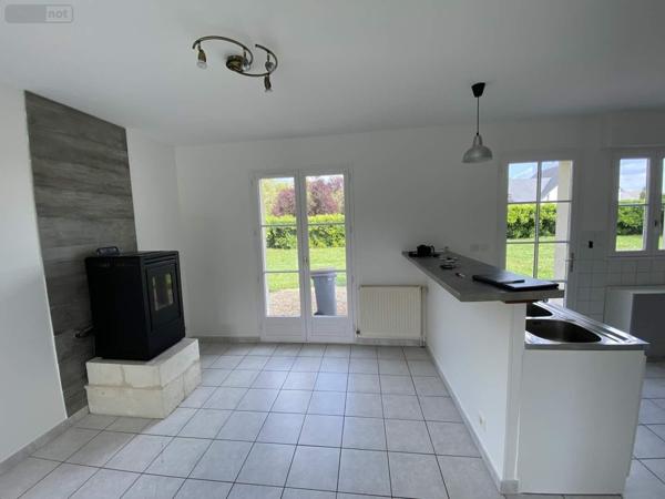 Maison à louer à Vernantes dans le Maine-et-Loire (49390), ref : 49046/614