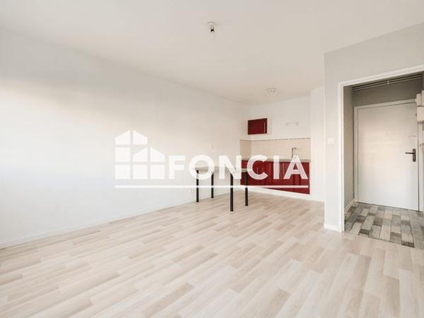 Location Appartement 2 pièces 34.7 m² - 5 RUE D ARLON 54500 VANDOEUVRE LES NANCY Vandoeuvre Les Nancy 54500