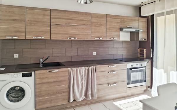 Appartement à louer    3 pièces •  Toulouse