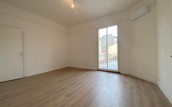 Appartement à louer    3 pièces •  Perpignan