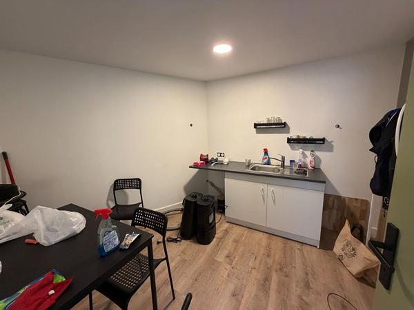 Local commercial à louer - 80 m² - Talence Centre-ville Université