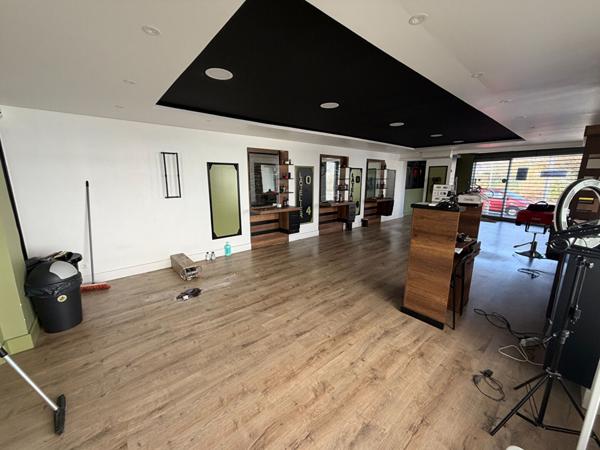 Local commercial à louer - 80 m² - Talence Centre-ville Université