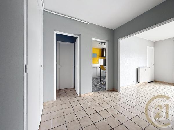 Appartement T3 à vendre  3 pièces - 66,39 m2 DEVILLE LES ROUEN - 76