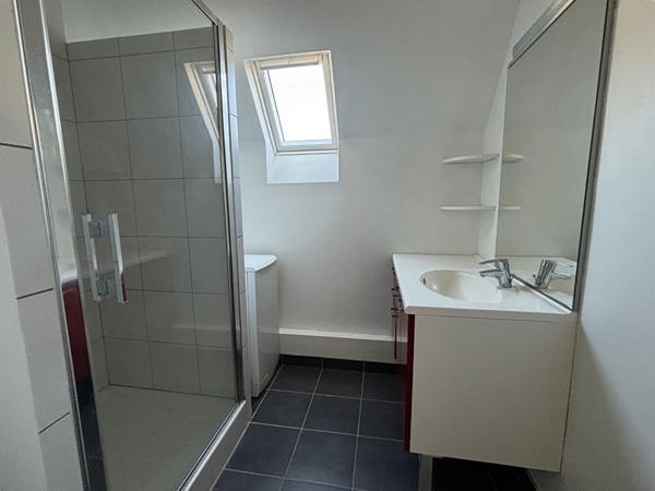 Appartement 3 pièces à vendre à Chartres - Dernier étage avec vue dégagée