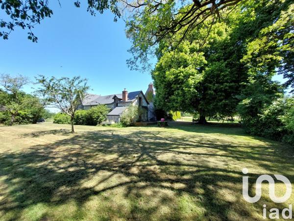 Domaine 15 pièces de 269 m² à Luynes (37230)