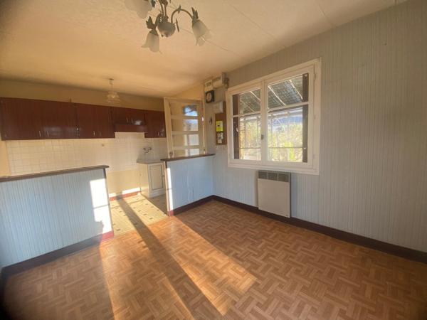 Maison plain pied - 2 chambres - garage