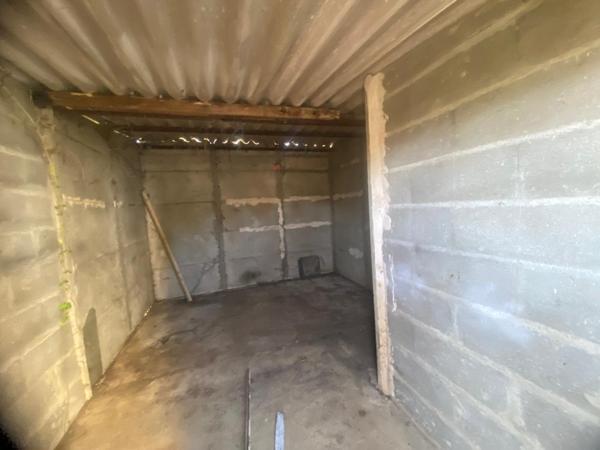 Maison plain pied - 2 chambres - garage