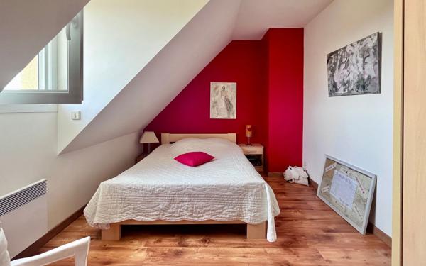 Maison à vendre    7 pièces •  Luc-sur-Mer