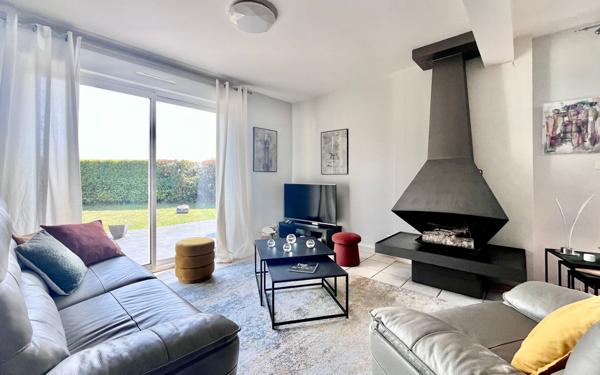 Maison à vendre    7 pièces •  Luc-sur-Mer