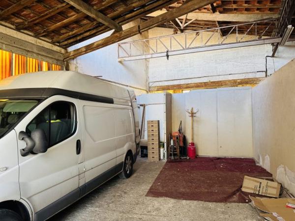 Immeuble Cozes 286 m²