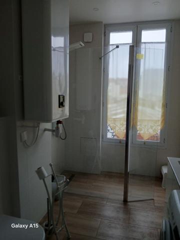 T2 - MEUBLE - MONTREUIL