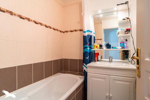 Appartement à vendre |                                       Concarneau |                                        3 pièces  |  65 m²