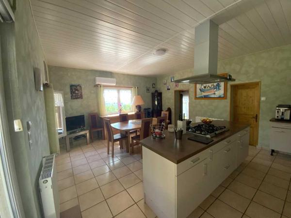 Maison ancienne - Labastide murat A vendre- Propriété de charme au cœur du Parc Régional des Causses du Quercy.
