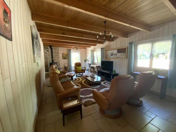 Maison ancienne - Labastide murat A vendre- Propriété de charme au cœur du Parc Régional des Causses du Quercy.