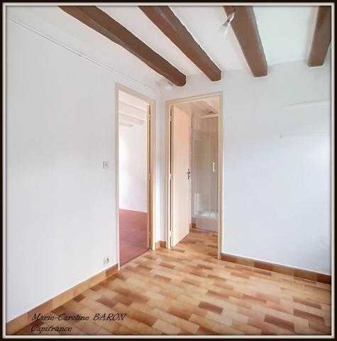Maison de plain pied 1 chambre SAINT GENOU (36)