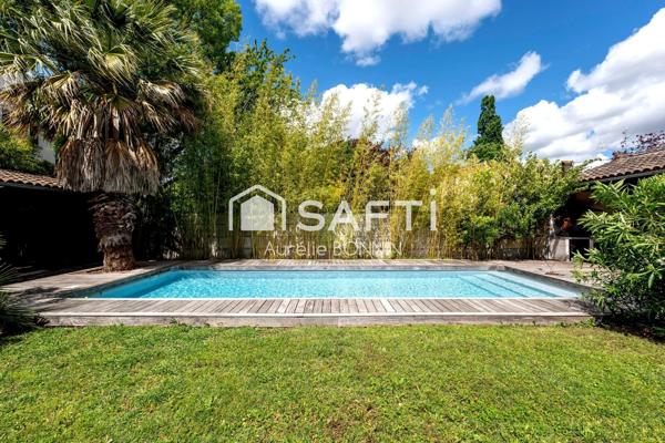 Talence forum superbe villa d'architecte de 307m² avec garage, piscine et dépendance aménagée
