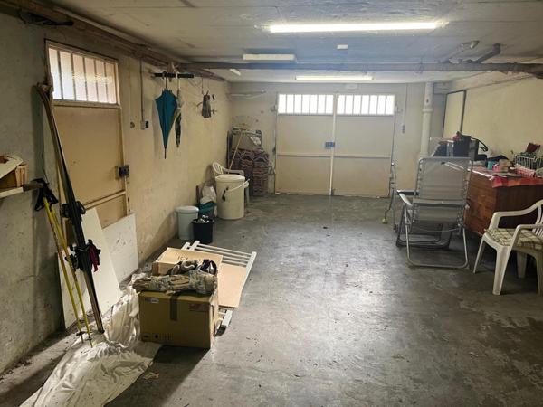 MAISON SOUS-SOL HORS SOL A RAFRAICHIR 38230 CHARVIEU