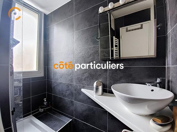 Vente Appartement65,03 m² - 4 Pièces - PARIS (75012)