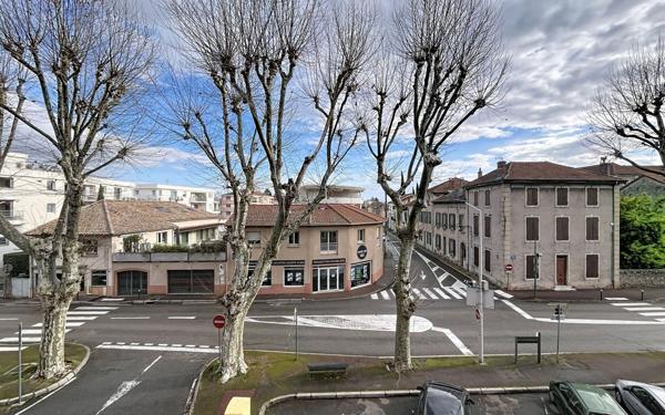 Appartement à louer    3 pièces •  Tournon-sur-Rhône